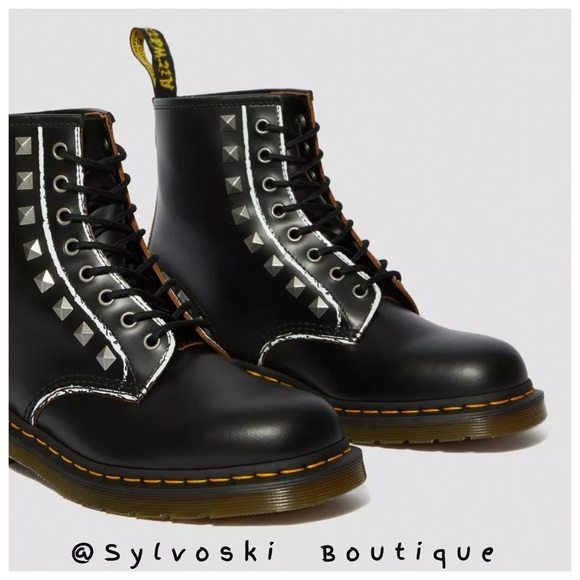 🆕DR MARTENS 1460 STUD ROLLED VINTAGE SMOOTH 🖤🖤 NWT - Picture 2 of 11